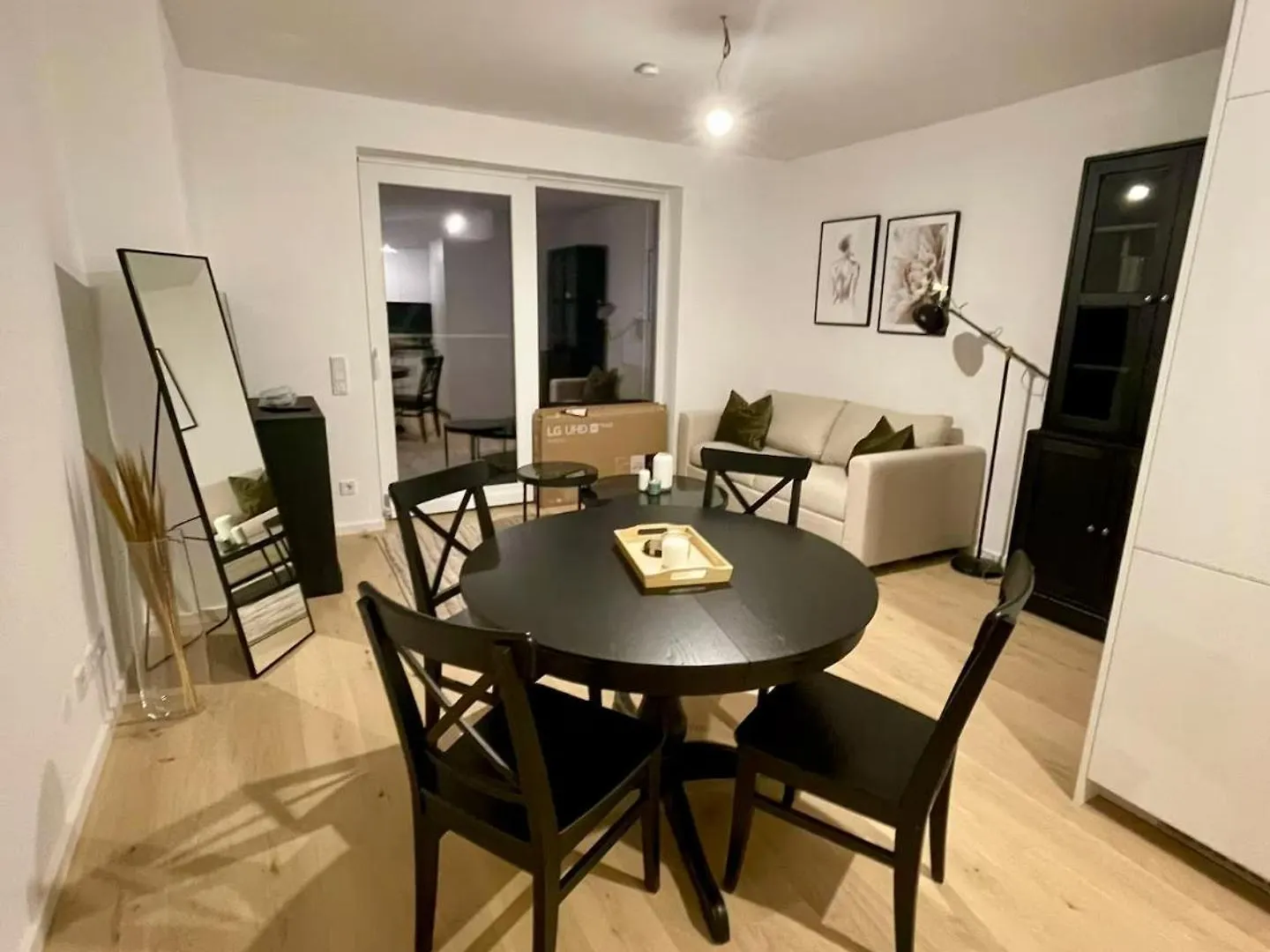 Appartamento Moderne Ruheoase Mit Balkon Vienna